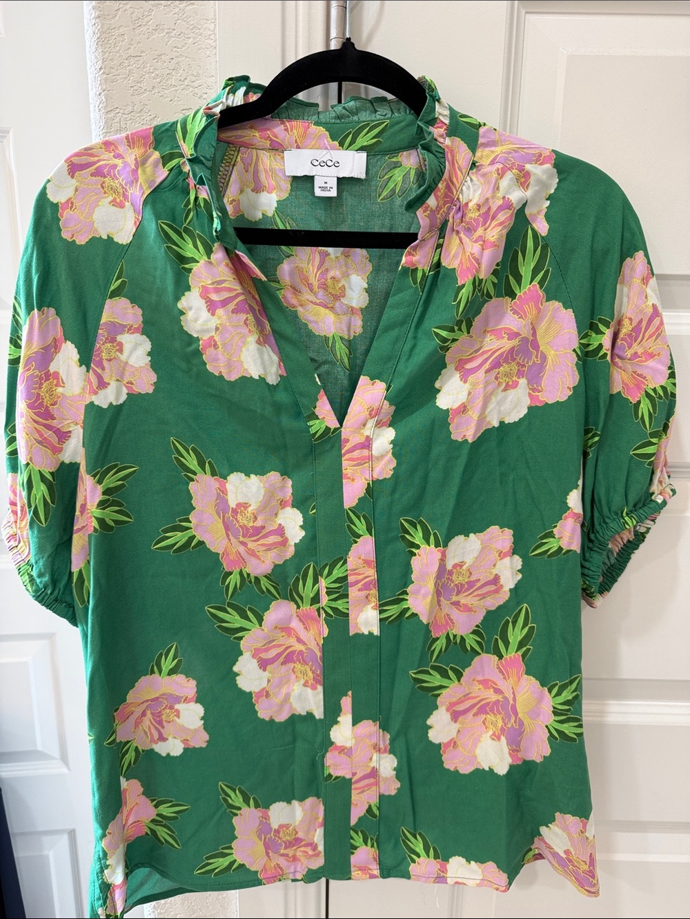 CeCe Green Button-Front Floral Shirt with Pink Blooms